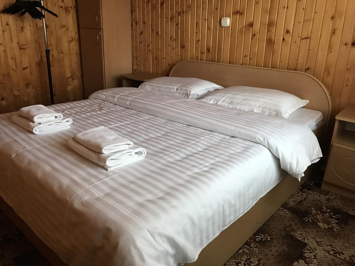 Hotel Карпатський Затишок Slavske Exteriér fotografie